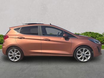 Used Ford Fiesta 2018 for sale - 79717843: Photo