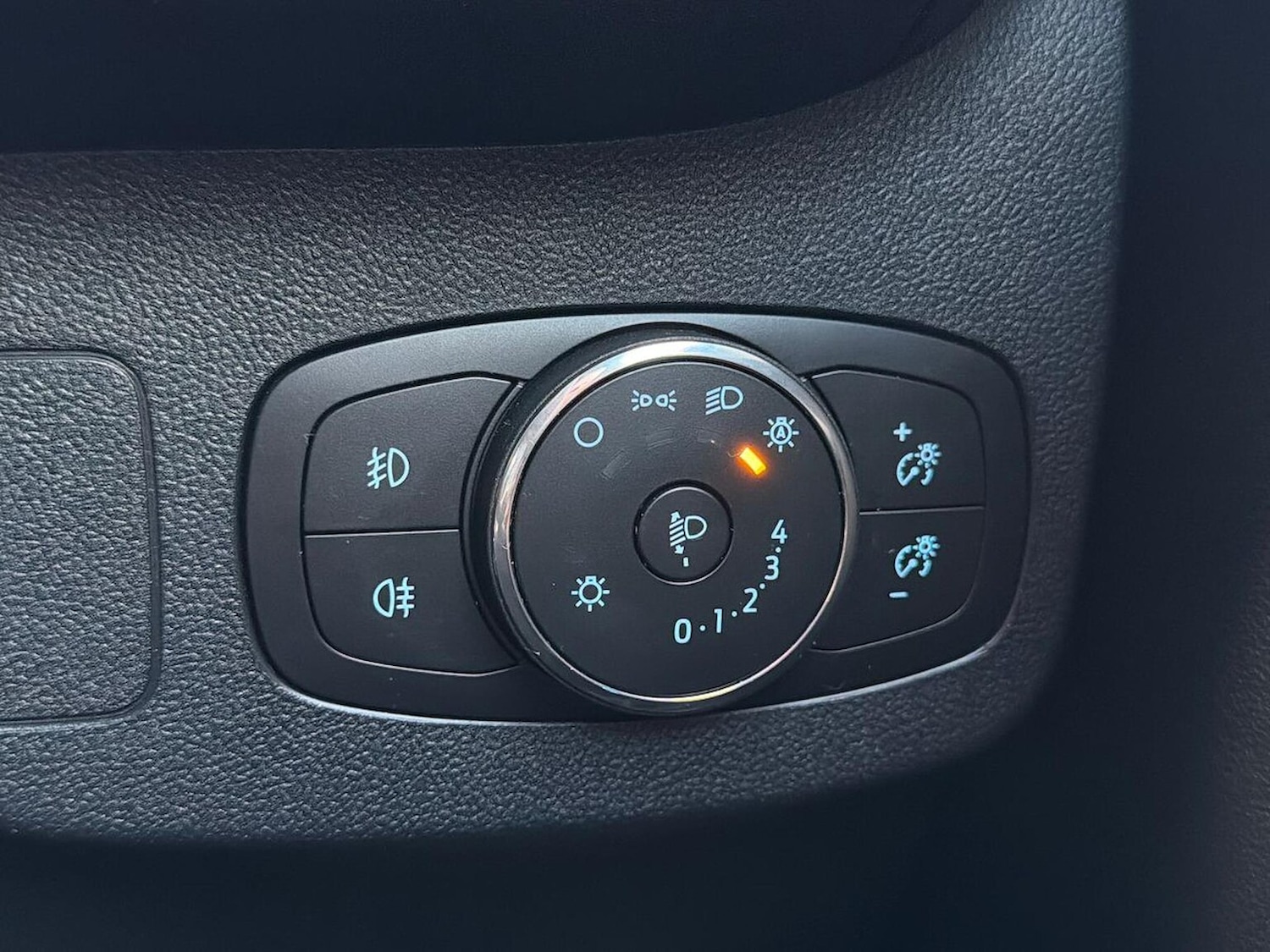 Used Ford Puma 2022 for sale - 76490832: Photo 32