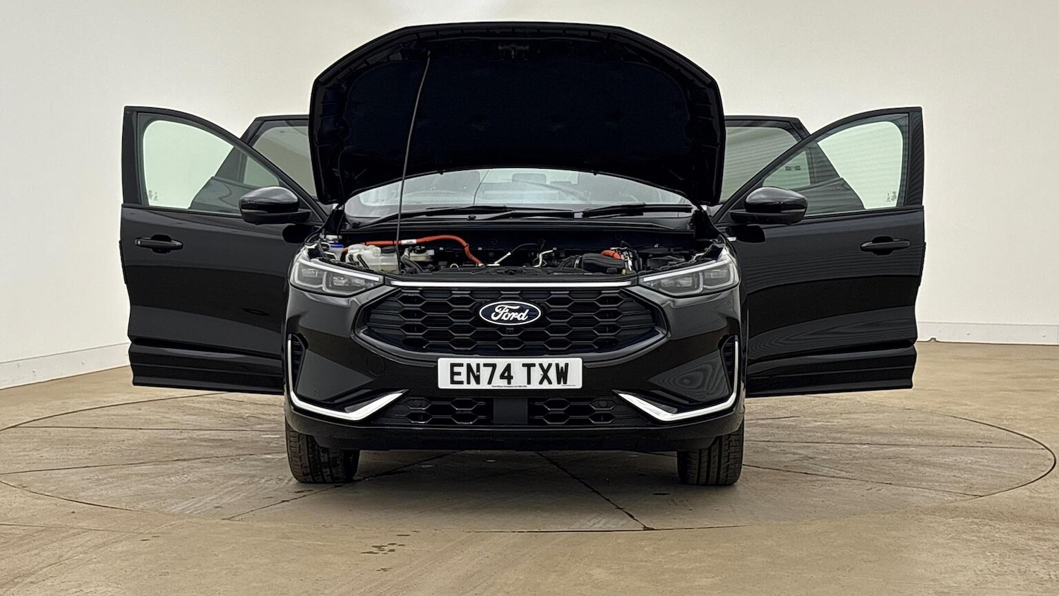 Used Ford Kuga 2025 for sale - 76918936: Photo 10