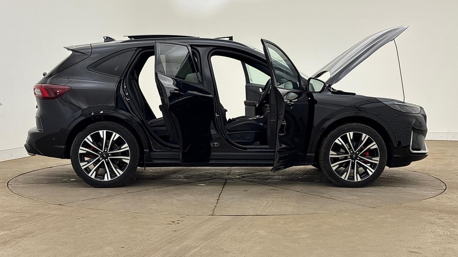 Used Ford Kuga 2025 for sale - 76918936: Photo 11