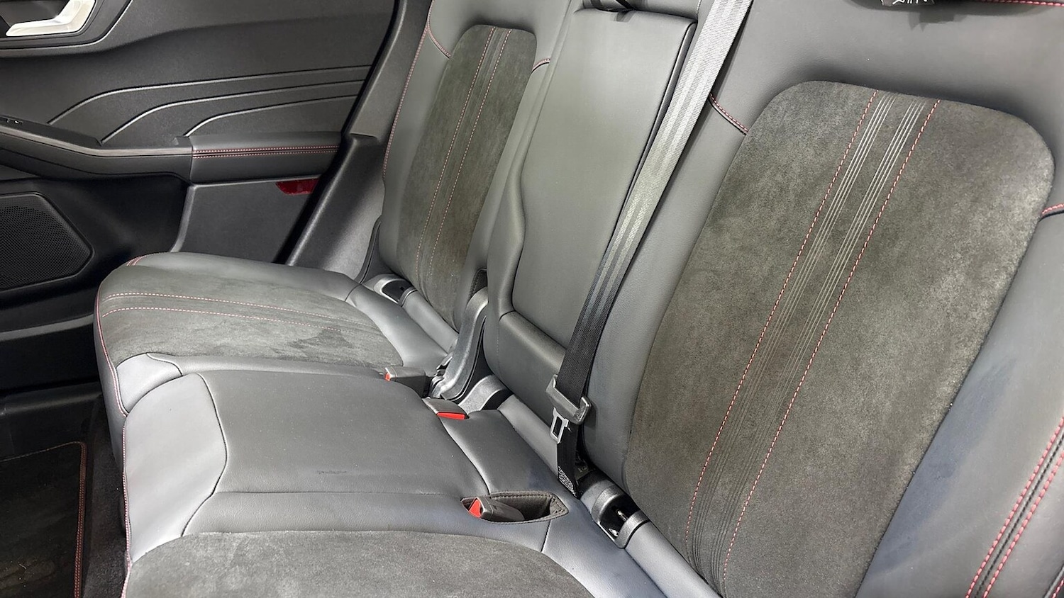 Used Ford Kuga 2025 for sale - 76918936: Photo 17