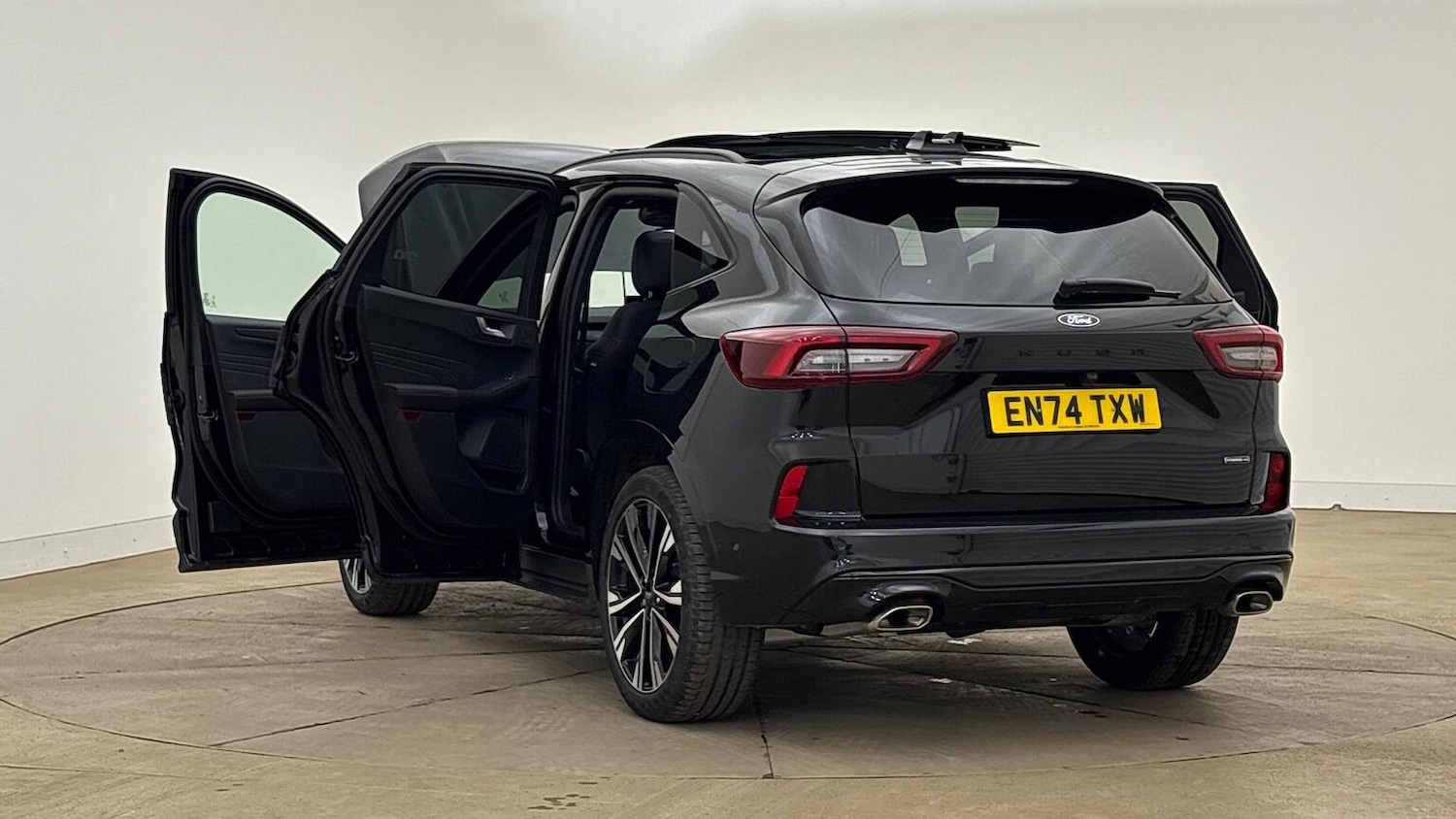 Used Ford Kuga 2025 for sale - 76918936: Photo 8