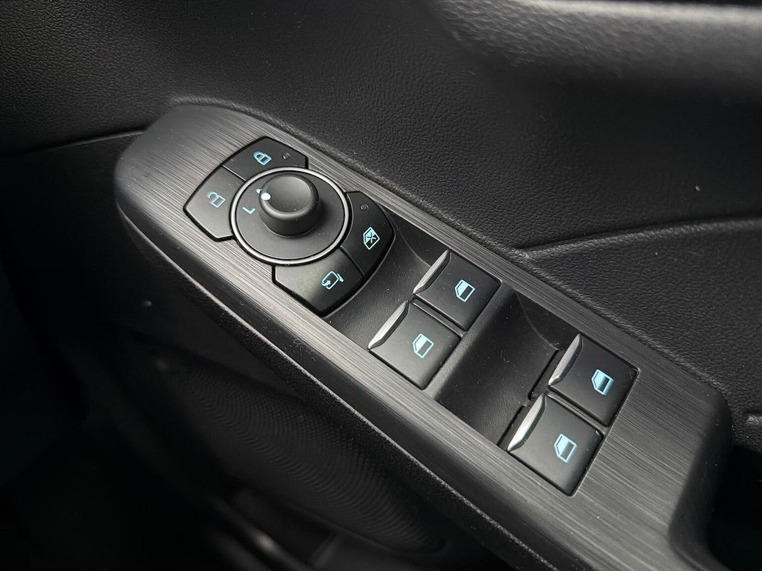 Used Ford Kuga 2024 for sale - 77802167: Photo 21