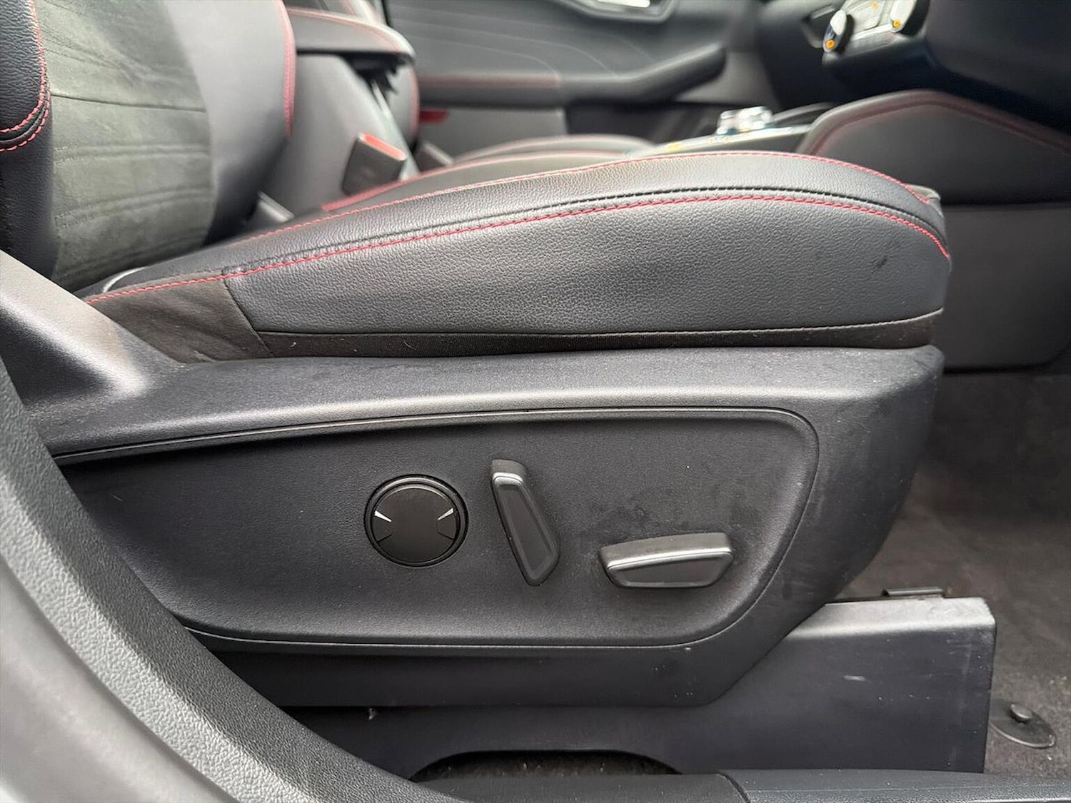 Used Ford Kuga 2024 for sale - 77802167: Photo 30