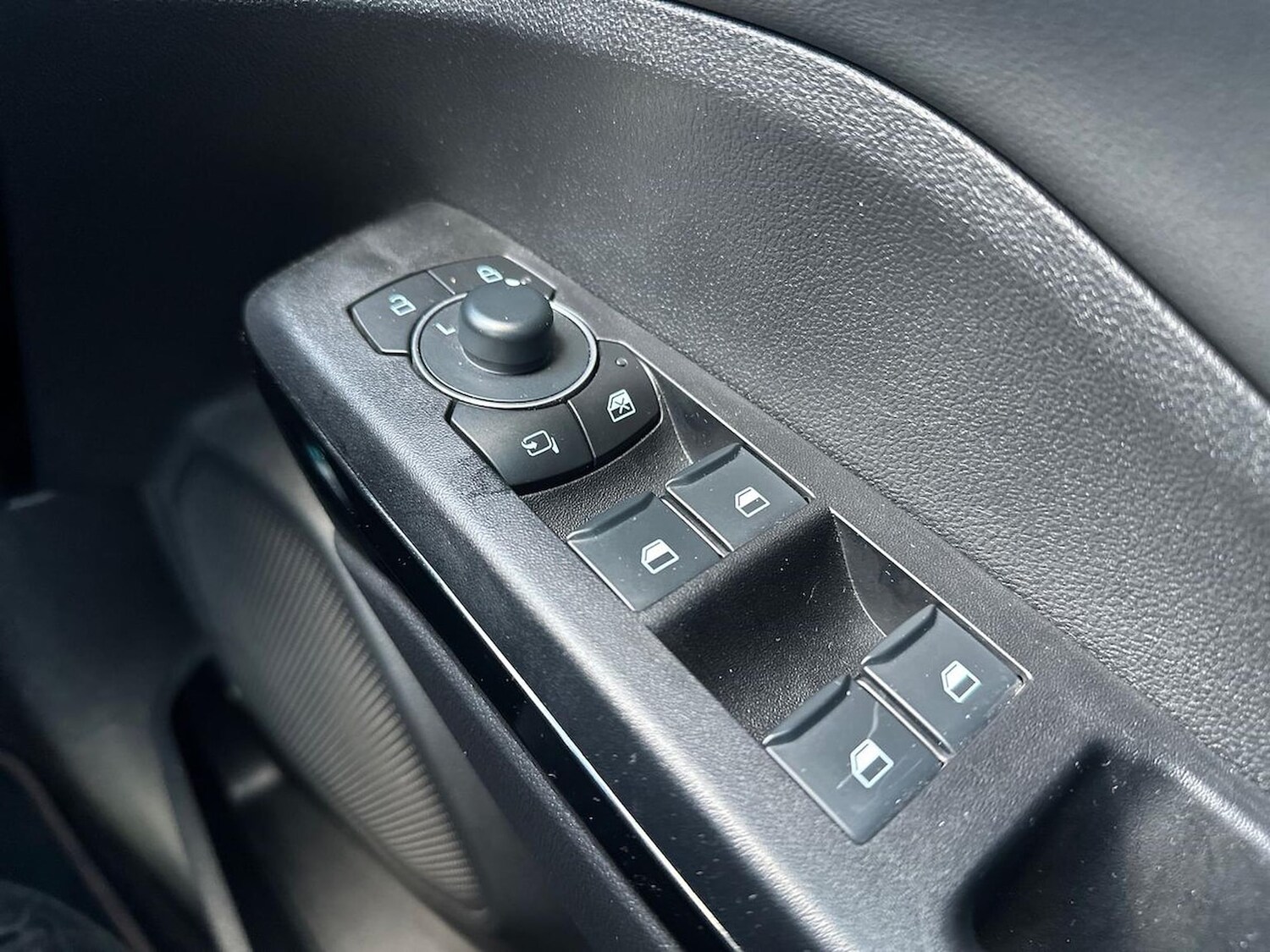 Used Ford Puma 2024 for sale - 78195096: Photo 23