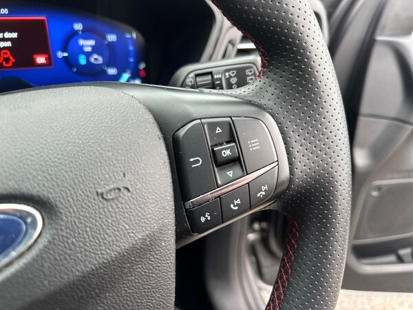 Used Ford Kuga 2022 for sale - 76263307: Photo 27