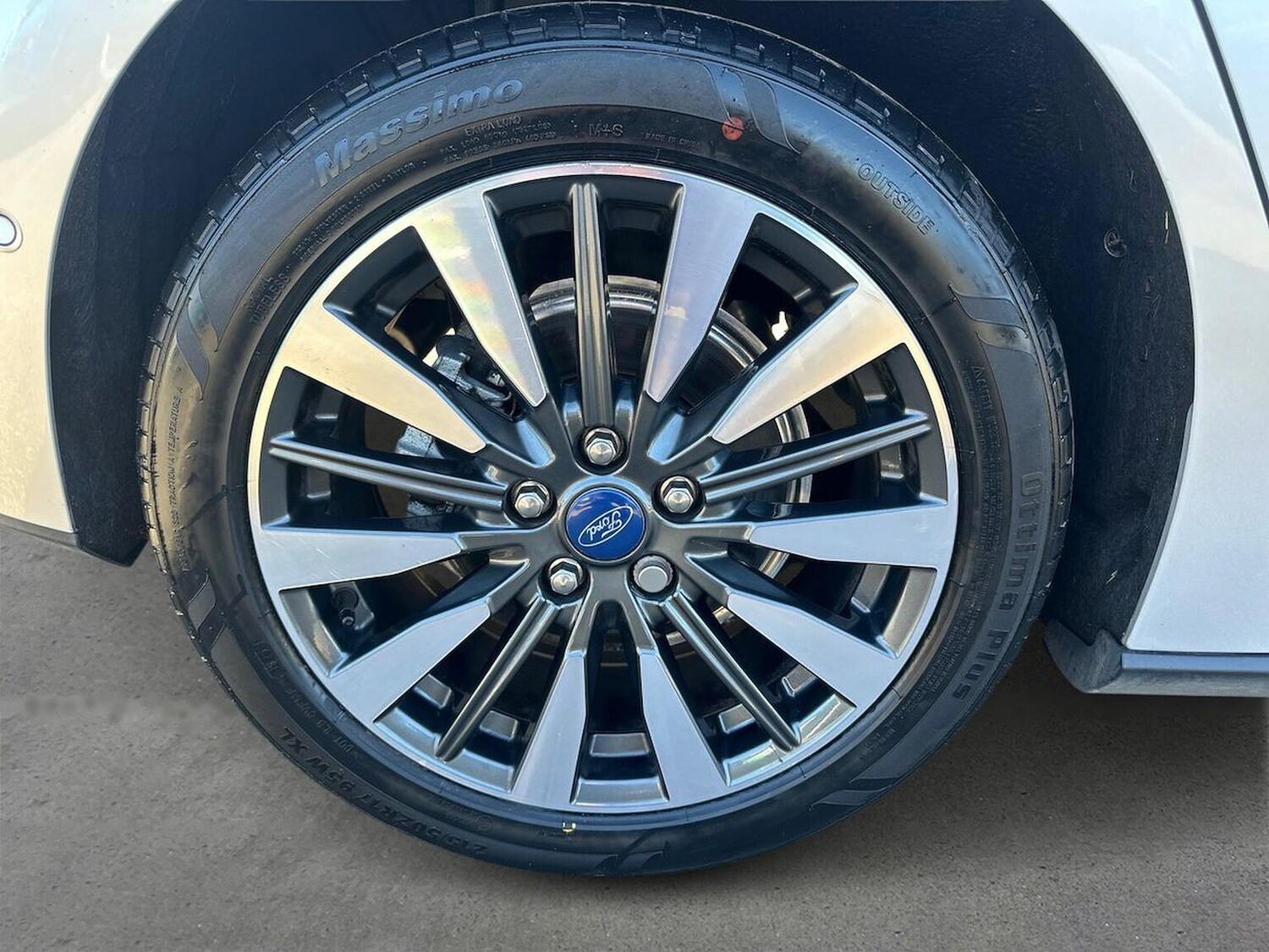 Used Ford Focus 2024 for sale - 78195094: Photo 8