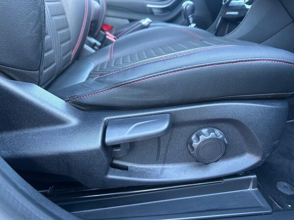 Used Ford Puma 2023 for sale - 76198436: Photo 30