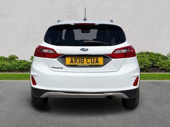 Used Ford Fiesta 2018 for sale - 79393010: Photo