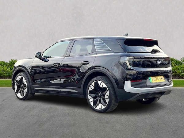 Used Ford Explorer 2024 for sale - 75437319: Photo 2