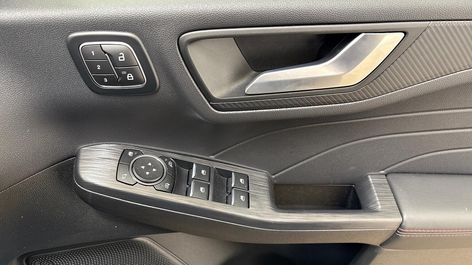 Used Ford Kuga 2025 for sale - 77489014: Photo 17