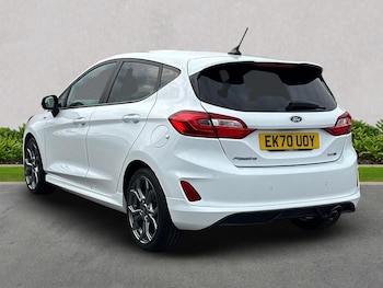 Used Ford Fiesta 2020 for sale - 76159599: Photo 2