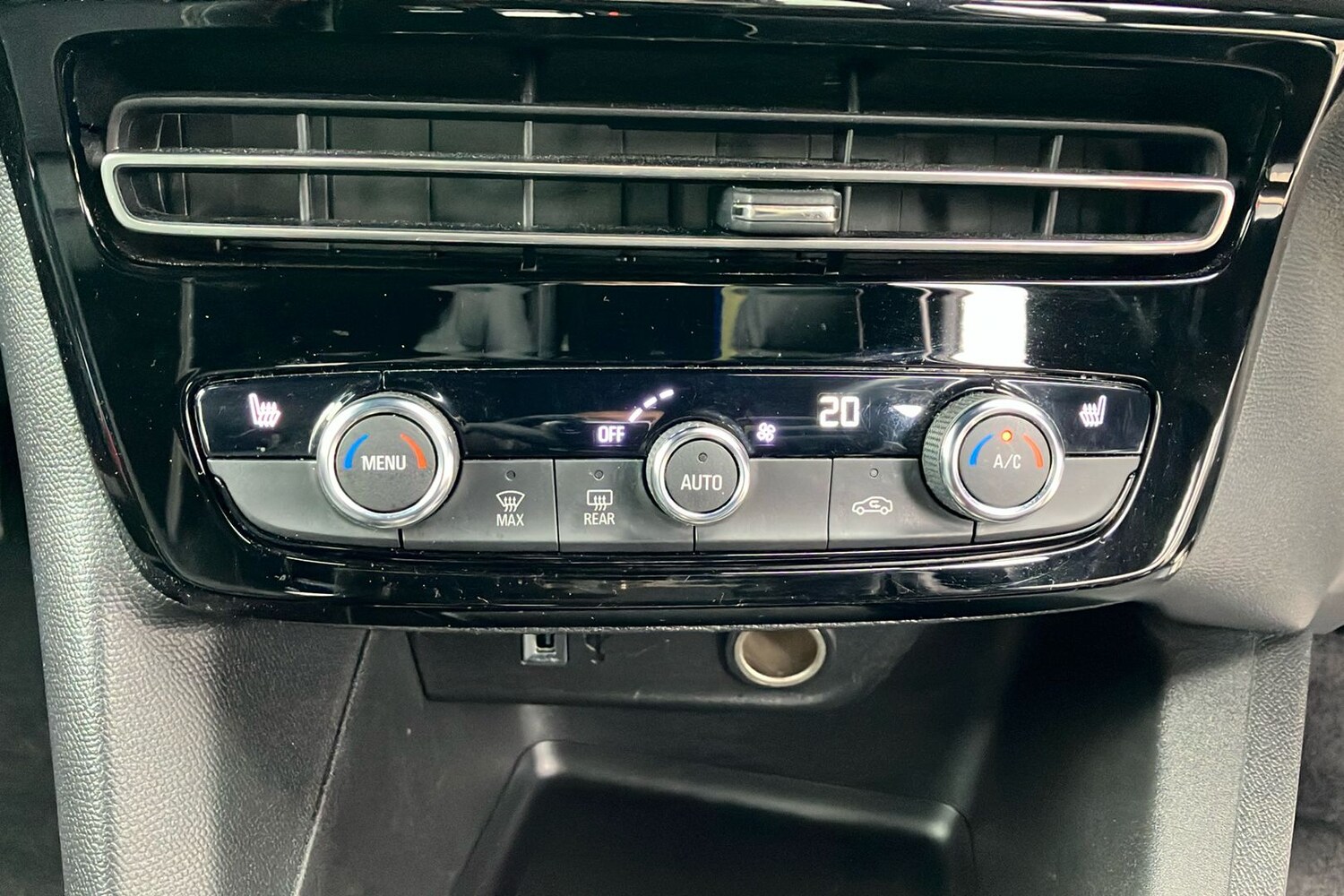 Used Vauxhall Mokka 2022 for sale - 76694083: Photo 15