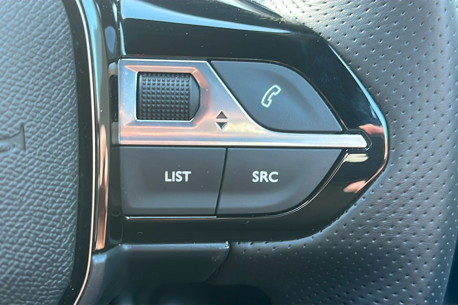 Used Peugeot 208 2024 for sale - 77395104: Photo 51