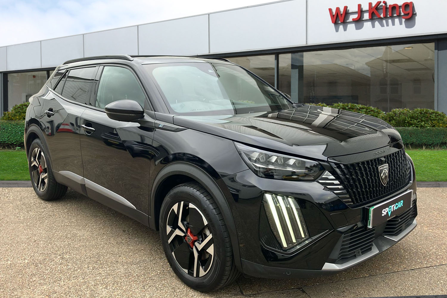 Used Peugeot E-2008 2023 for sale - 76268105: Photo 1