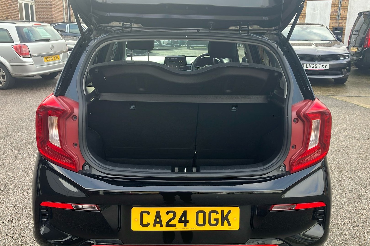 Used Kia Picanto 2024 for sale - 77792692: Photo 35