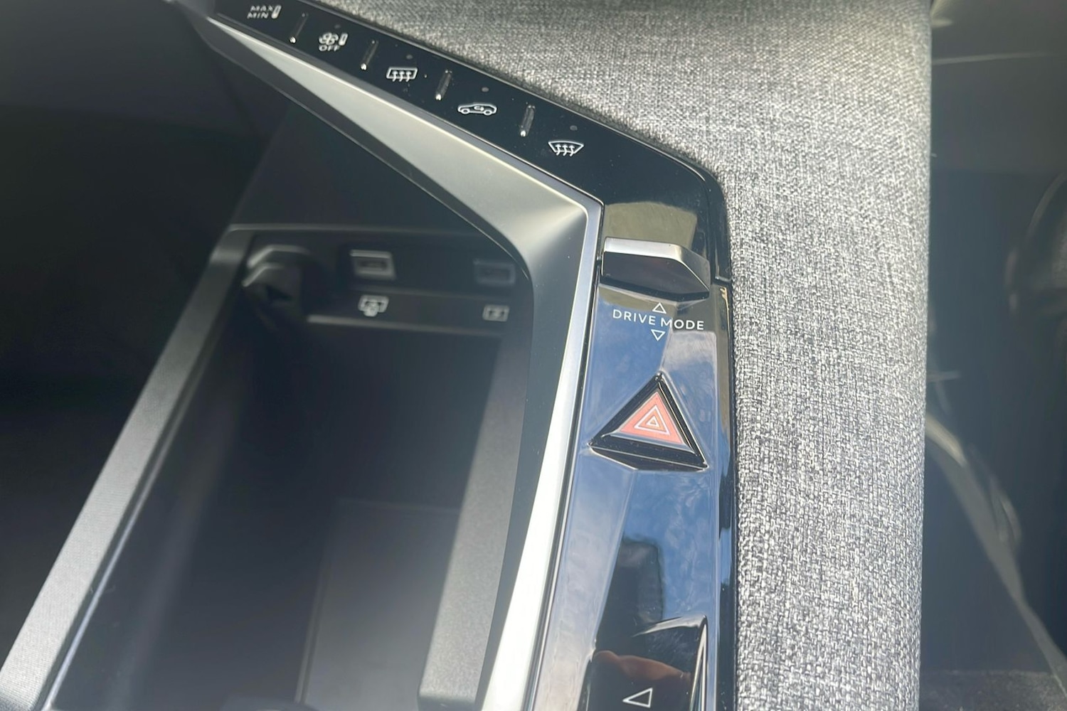 Used Peugeot 5008 2024 for sale - 77392494: Photo 22