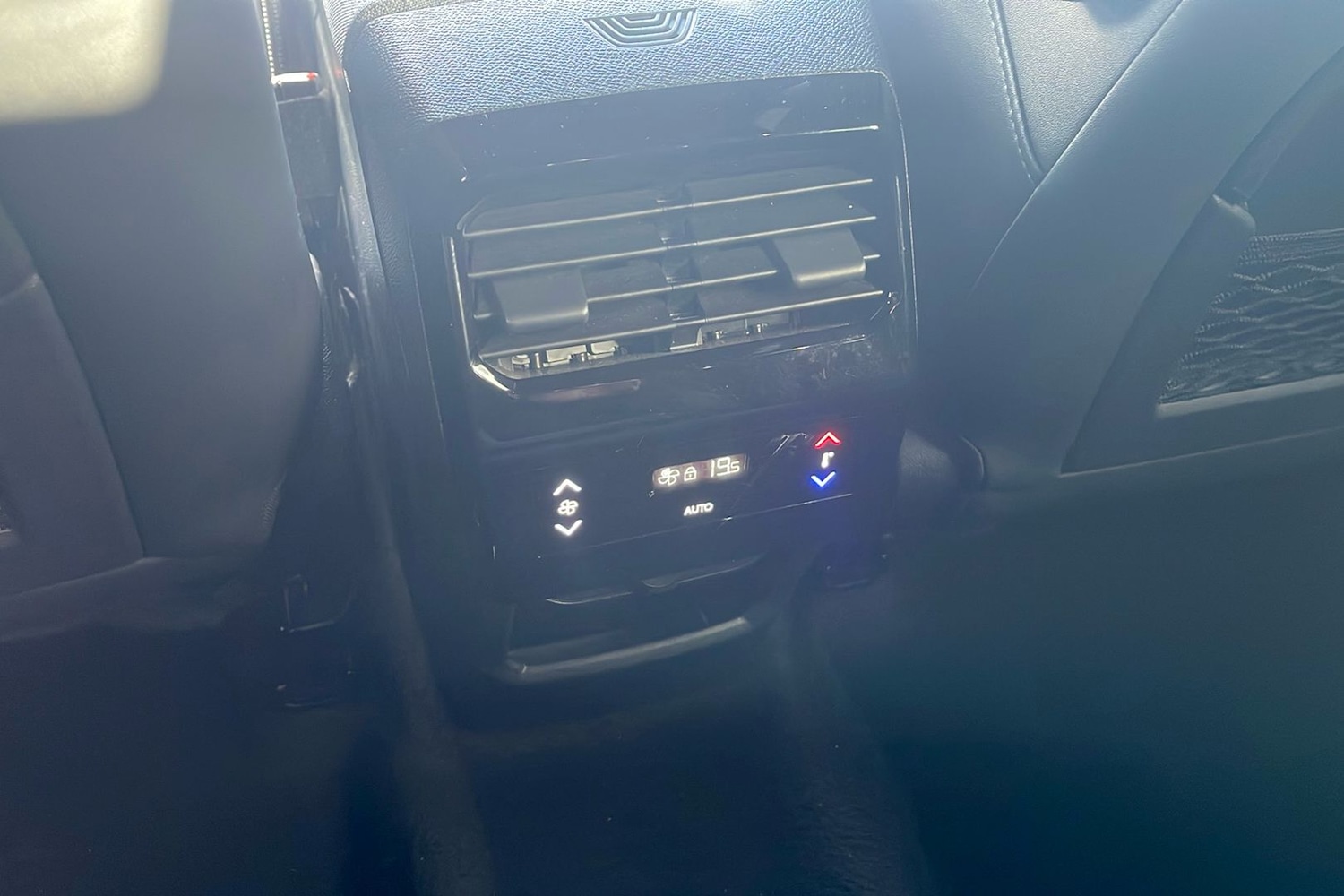 Used Peugeot 5008 2024 for sale - 77392494: Photo 39