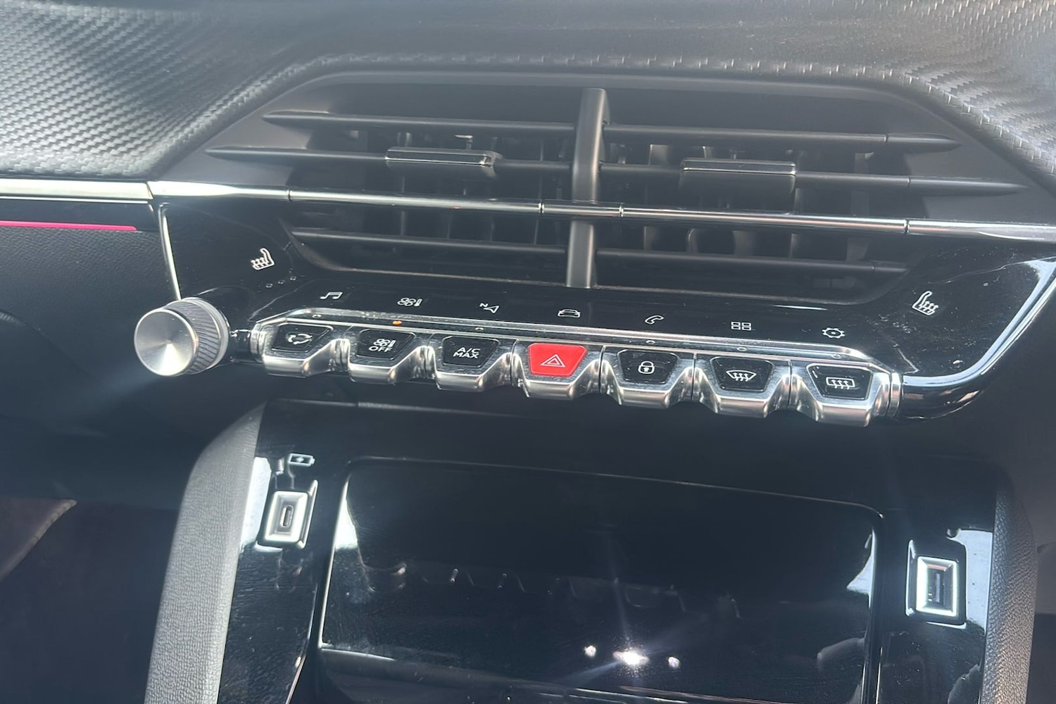 Used Peugeot 2008 2021 for sale - 76411514: Photo 15