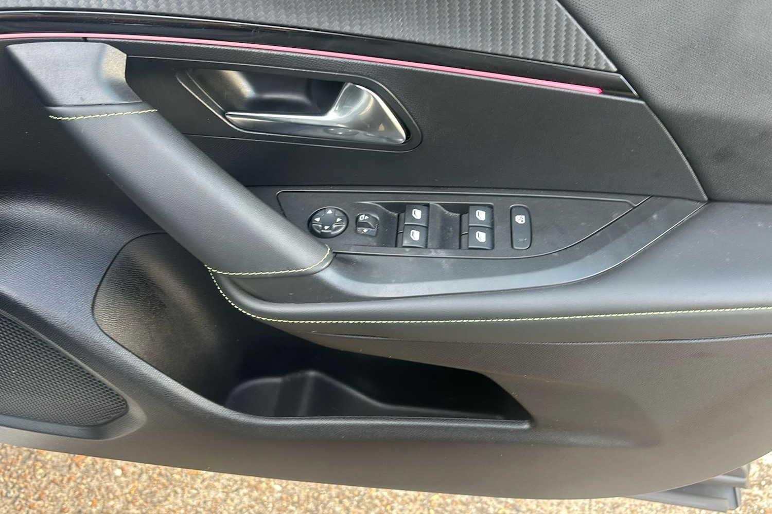 Used Peugeot 2008 2021 for sale - 76411514: Photo 18