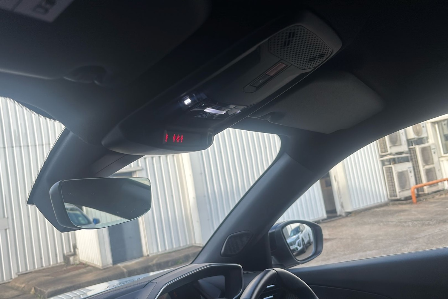 Used Peugeot 2008 2021 for sale - 76411514: Photo 31