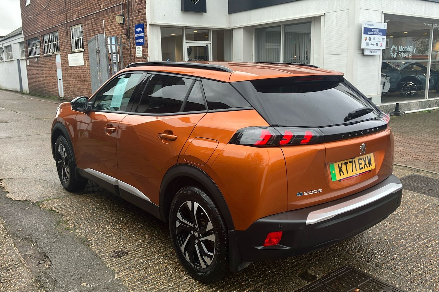 Used Peugeot 2008 2021 for sale - 77998138: Photo 2