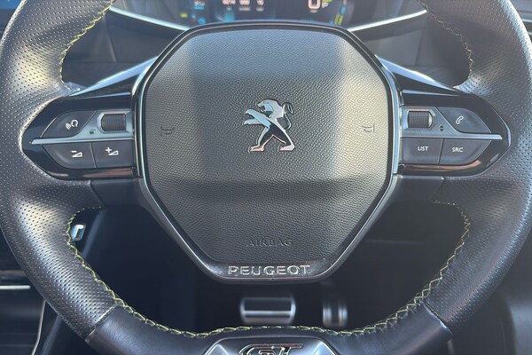 Used Peugeot E-2008 2021 for sale - 75643747: Photo 20