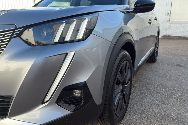 Used Peugeot E-2008 2021 for sale - 75643747: Photo 29