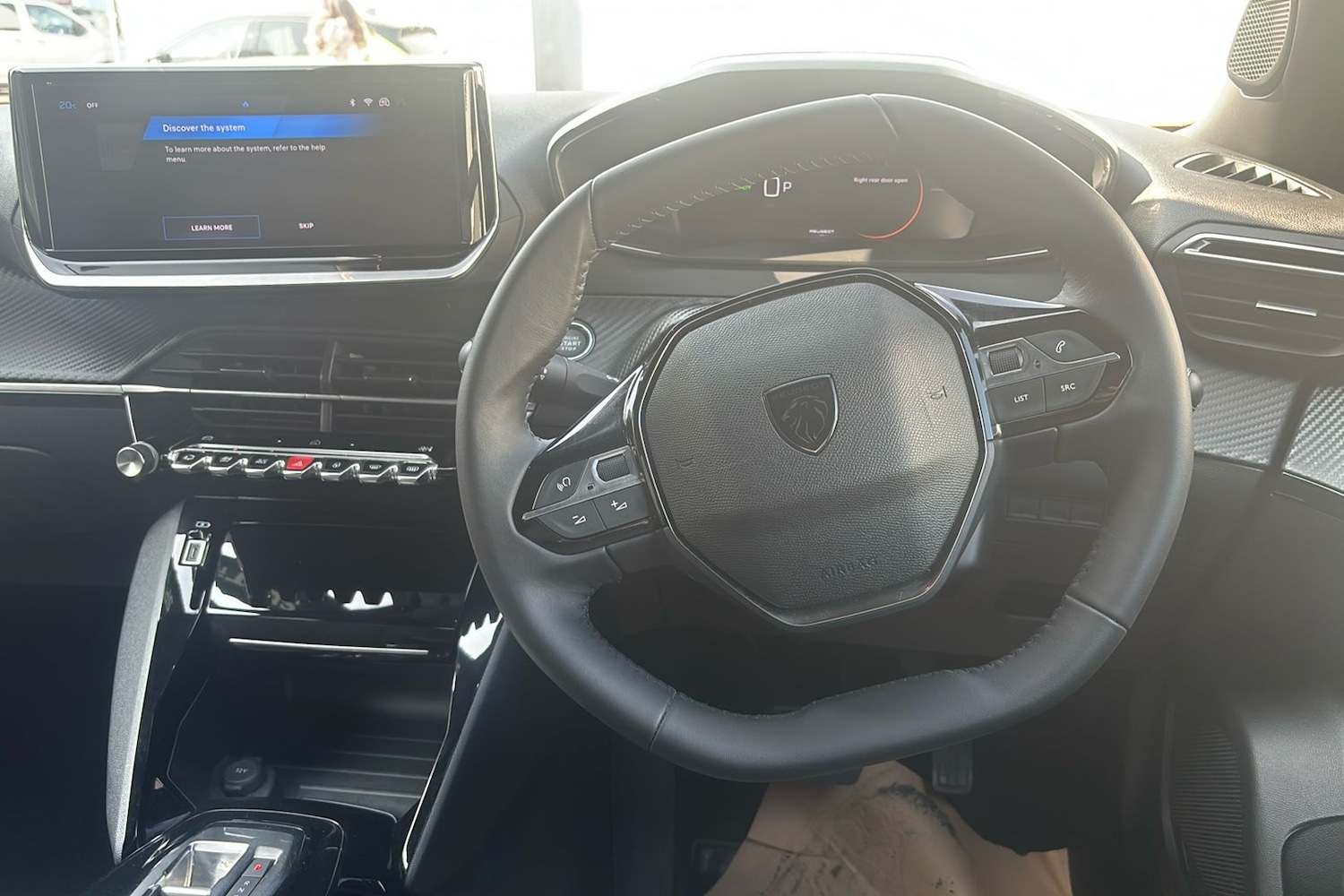 Used Peugeot E-2008 2025 for sale - 76330292: Photo 13