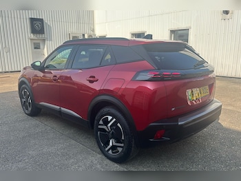 Used Peugeot E-2008 2025 for sale - 76330292: Photo