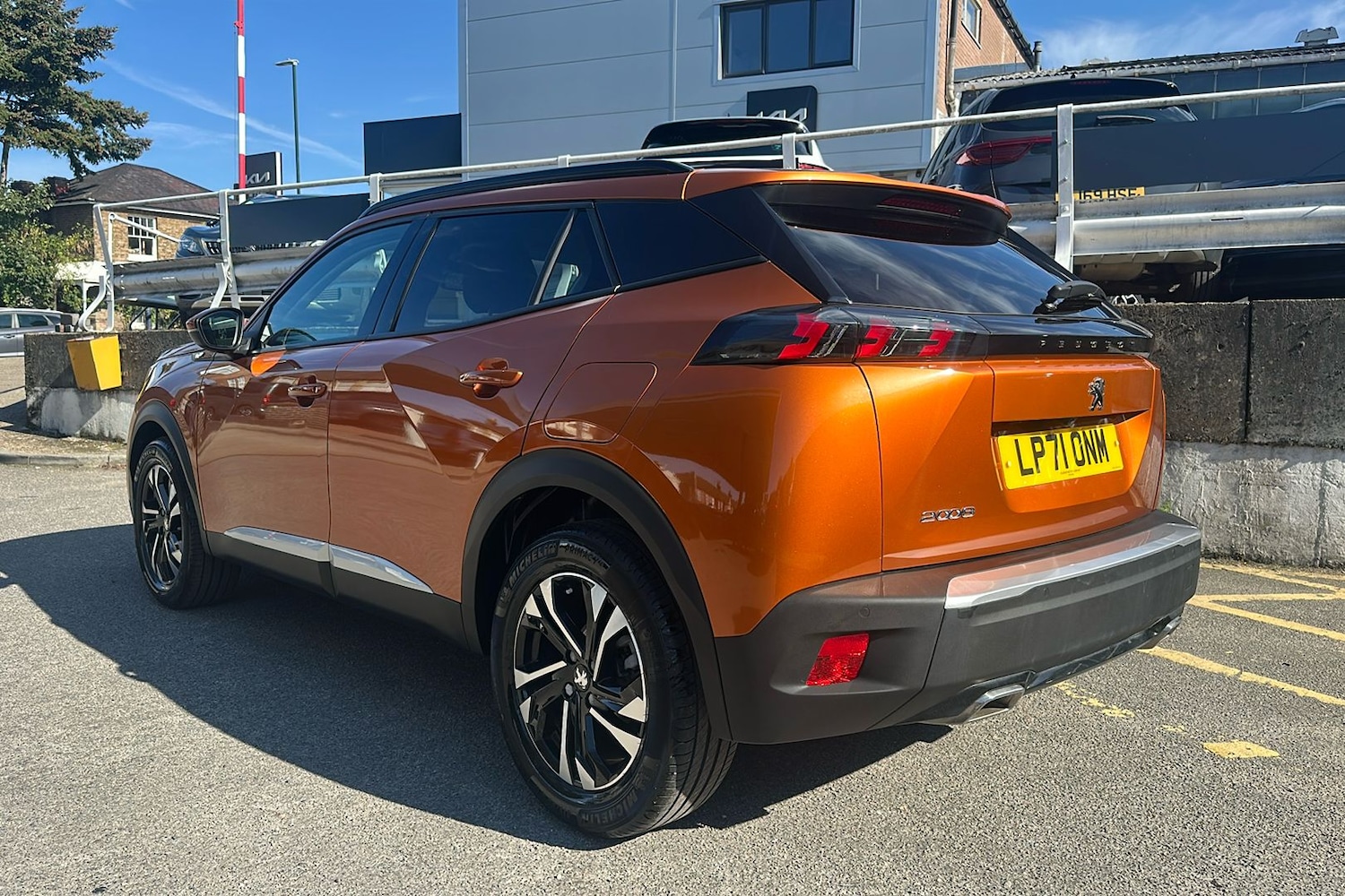 Used Peugeot 2008 2022 for sale - 76268102: Photo 2