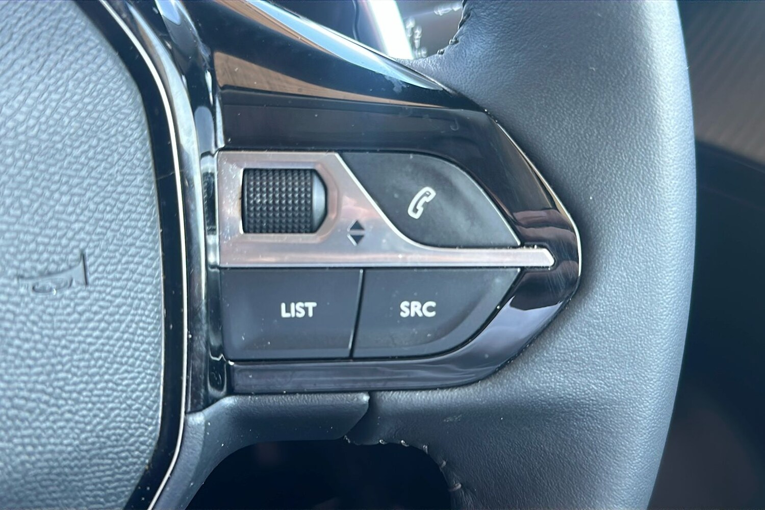 Used Peugeot 2008 2022 for sale - 76268102: Photo 47