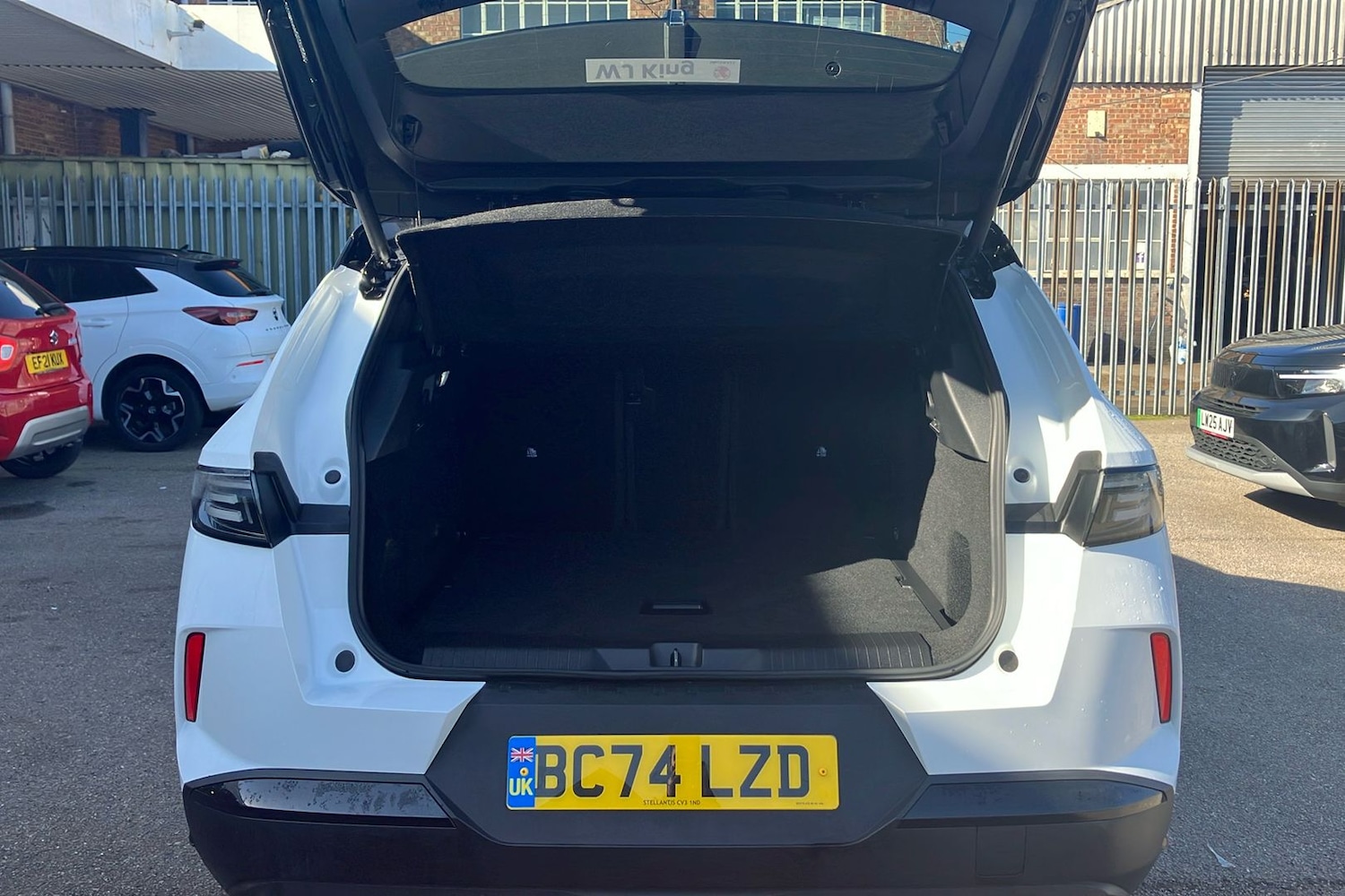 Used Vauxhall Grandland 2025 for sale - 77790069: Photo 35