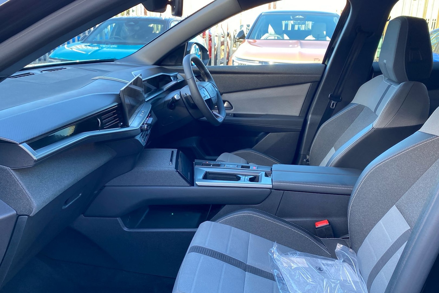 Used Vauxhall Grandland 2024 for sale - 77494556: Photo 3