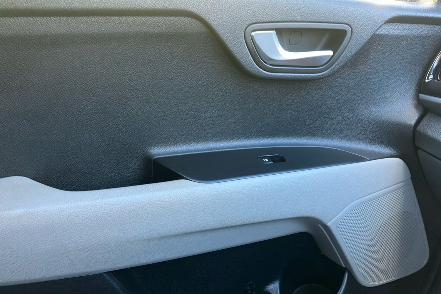 Used Kia Stonic 2022 for sale - 76006547: Photo 22