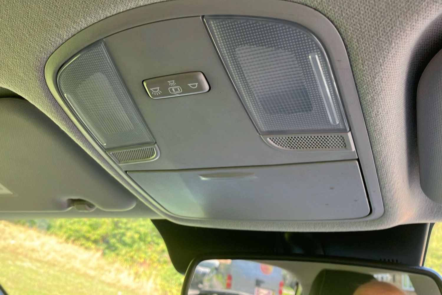 Used Kia Stonic 2022 for sale - 76006547: Photo 31