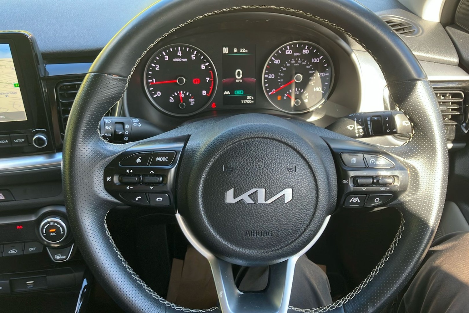 Used Kia Stonic 2022 for sale - 76006547: Photo 33