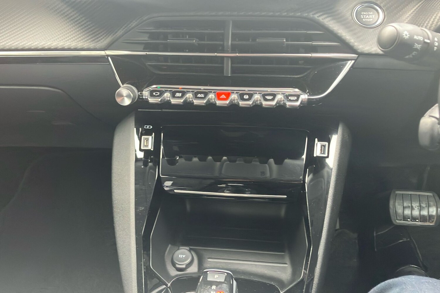 Used Peugeot 2008 2021 for sale - 77681629: Photo 40