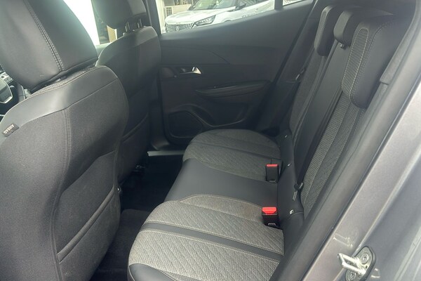 Used Peugeot 2008 2025 for sale - 75457264: Photo 5