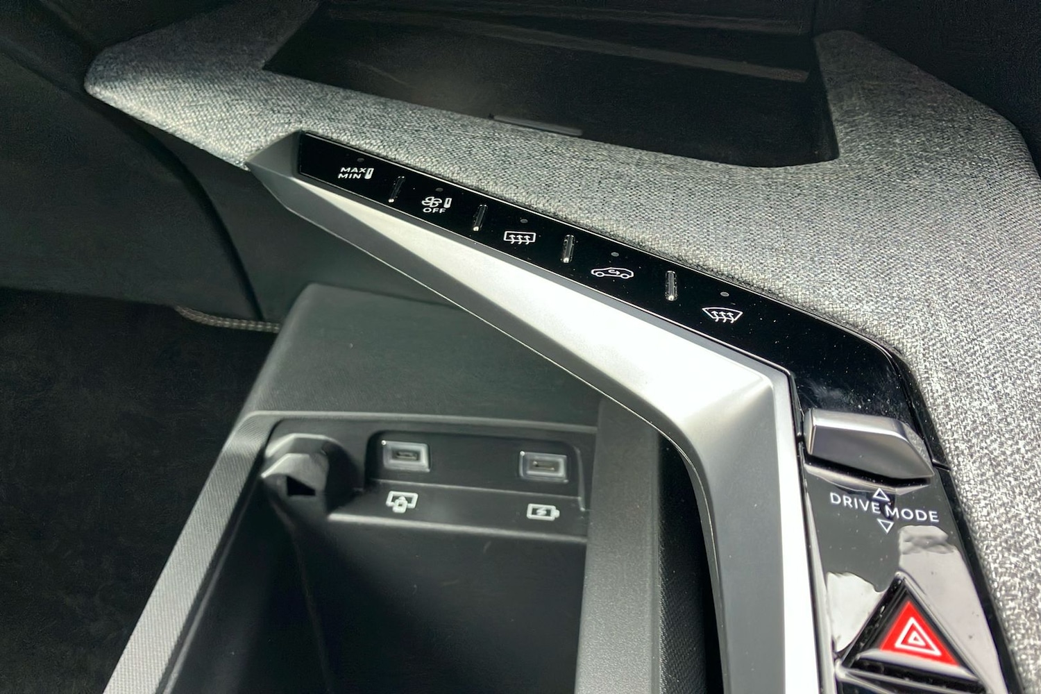 Used Peugeot 3008 2025 for sale - 78045391: Photo 15