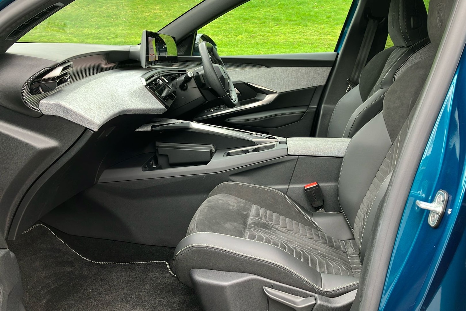 Used Peugeot 3008 2025 for sale - 78078691: Photo 3