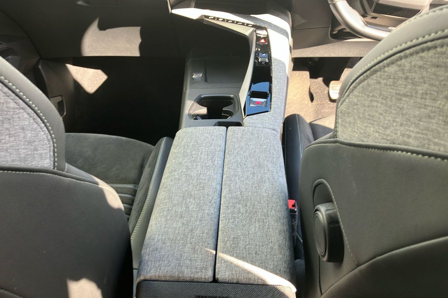 Used Peugeot 3008 2024 for sale - 77968315: Photo 26