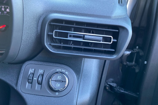 Used Vauxhall Combo Life 2021 for sale - 76236508: Photo 21