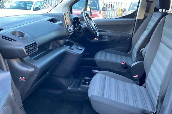 Used Vauxhall Combo Life 2021 for sale - 76236508: Photo 3