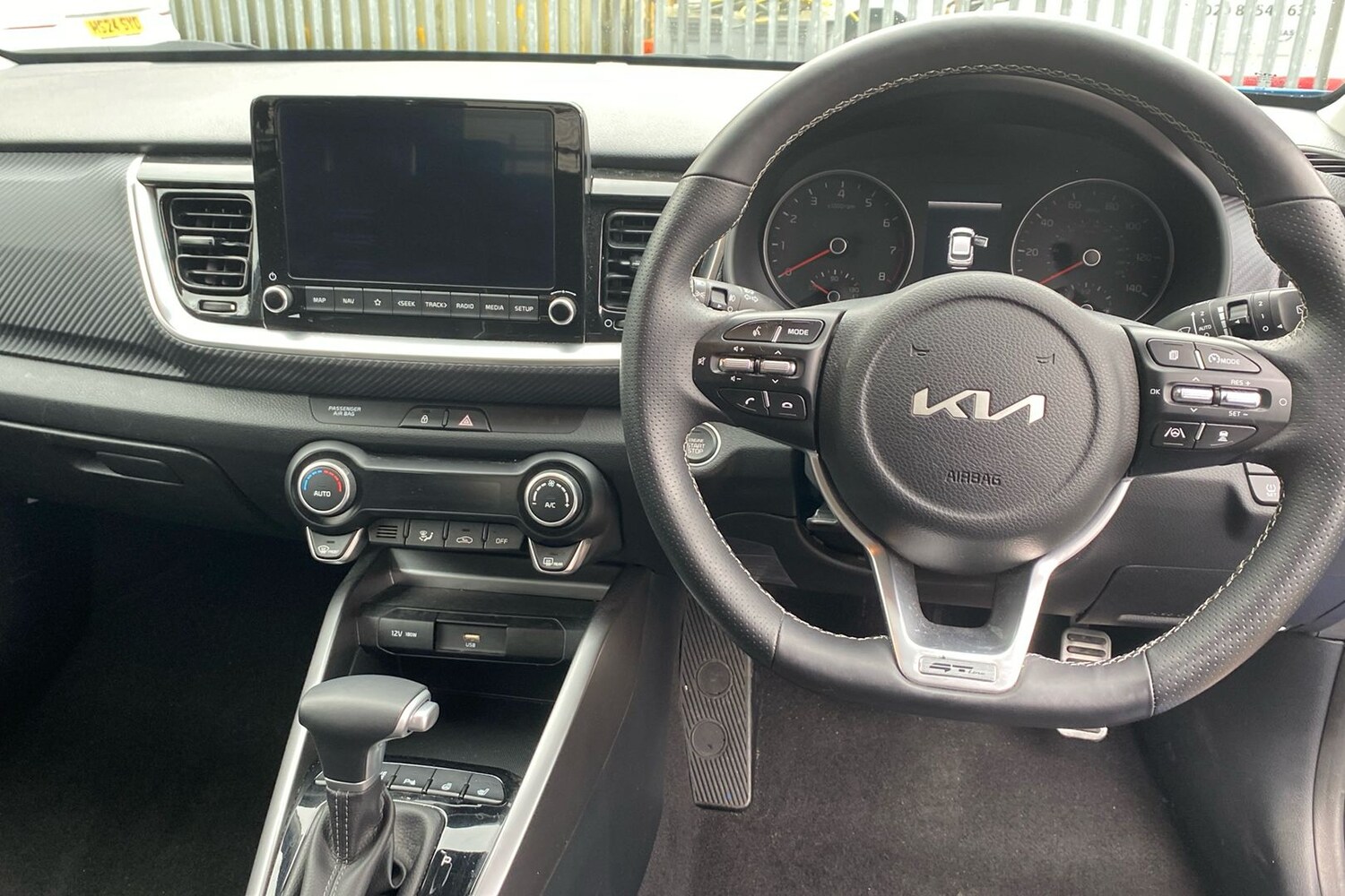 Used Kia Stonic for sale - 77766222: Photo 11