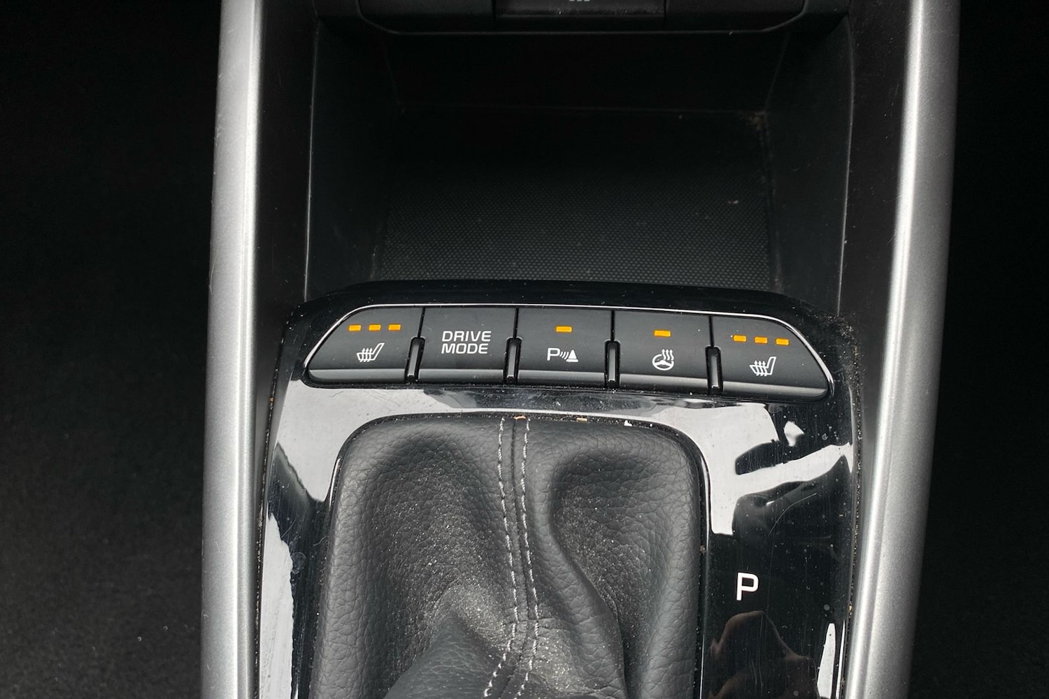 Used Kia Stonic for sale - 77766222: Photo 45