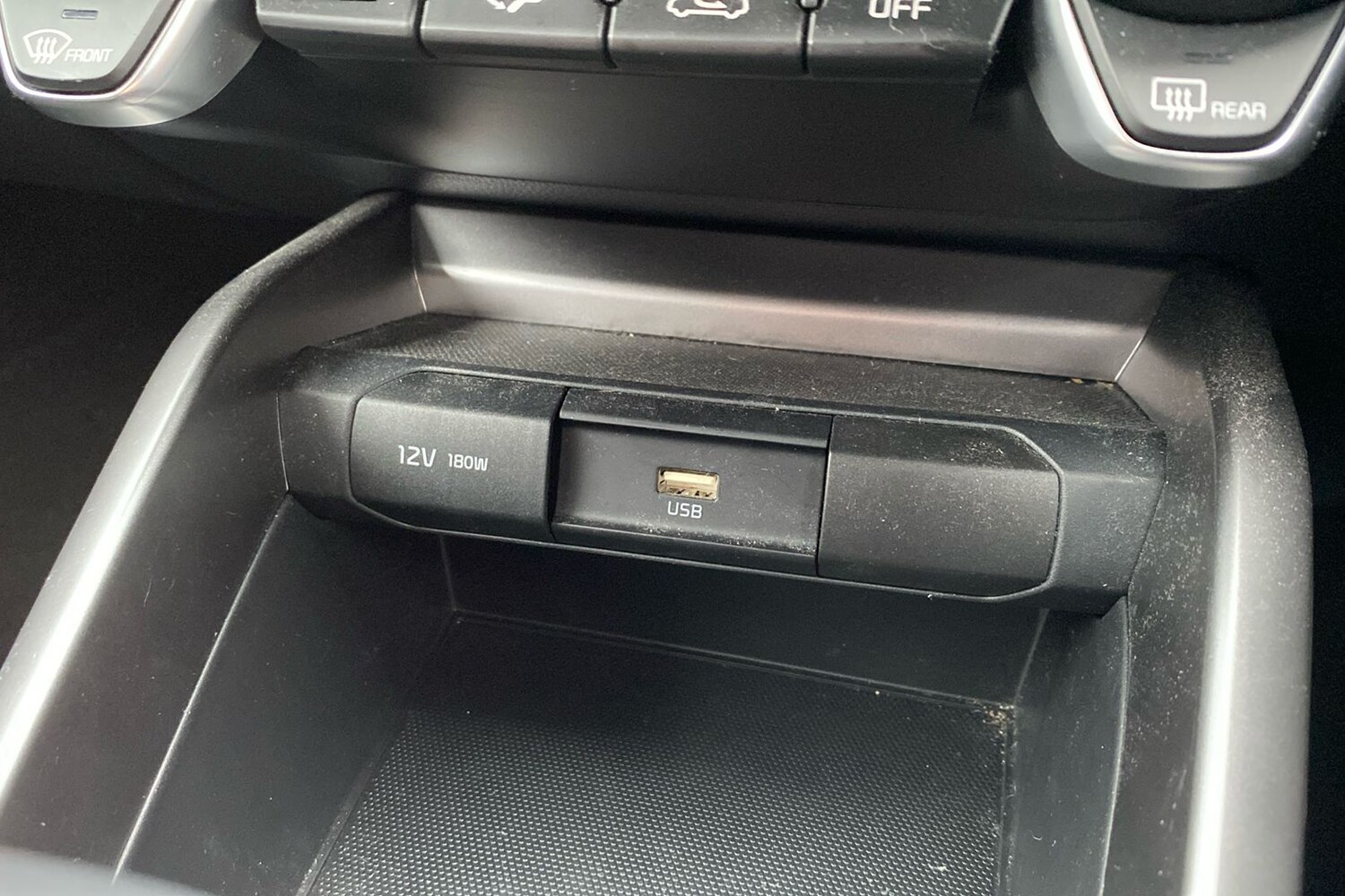 Used Kia Stonic for sale - 77766222: Photo 46