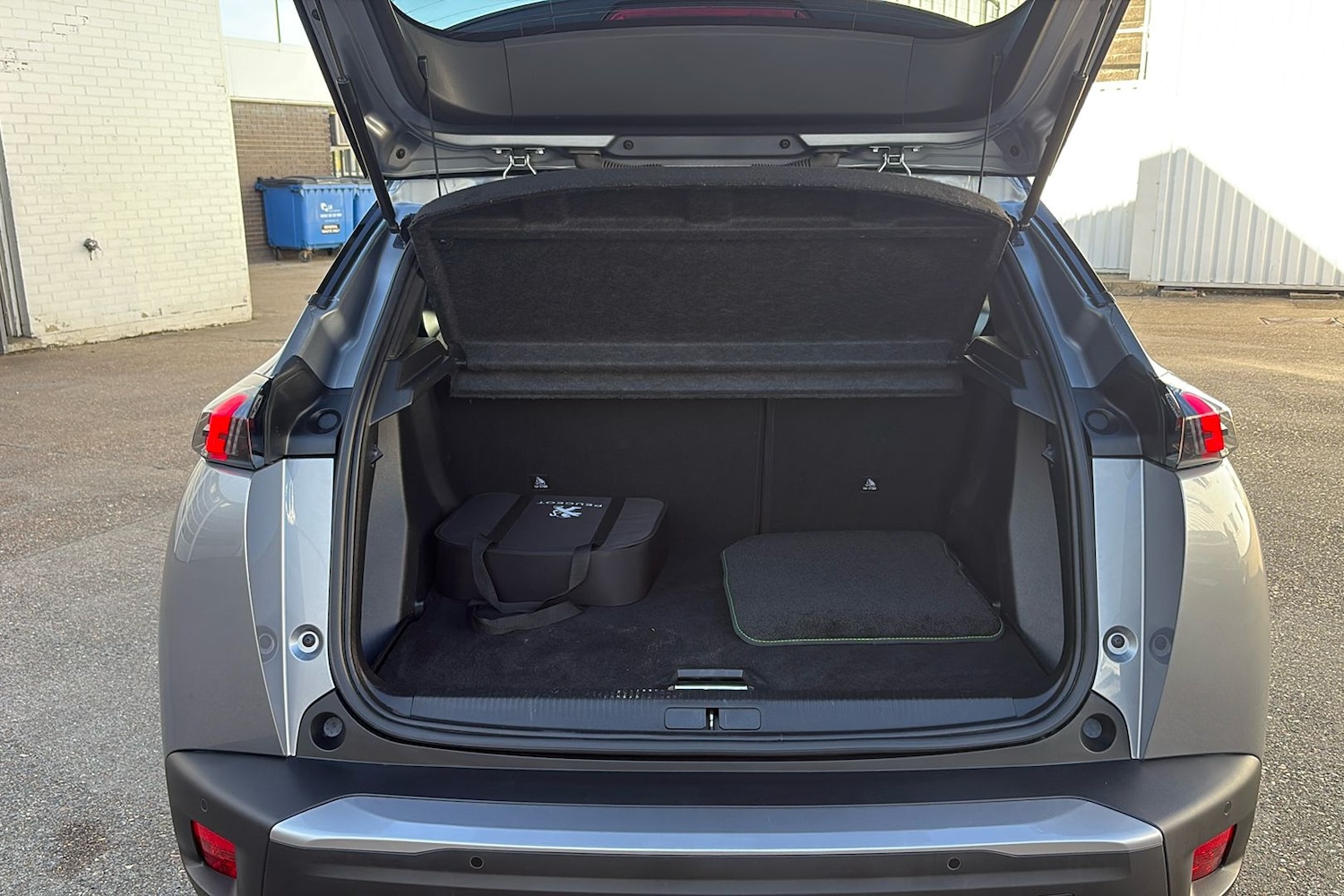 Used Peugeot 2008 2021 for sale - 76719791: Photo 12