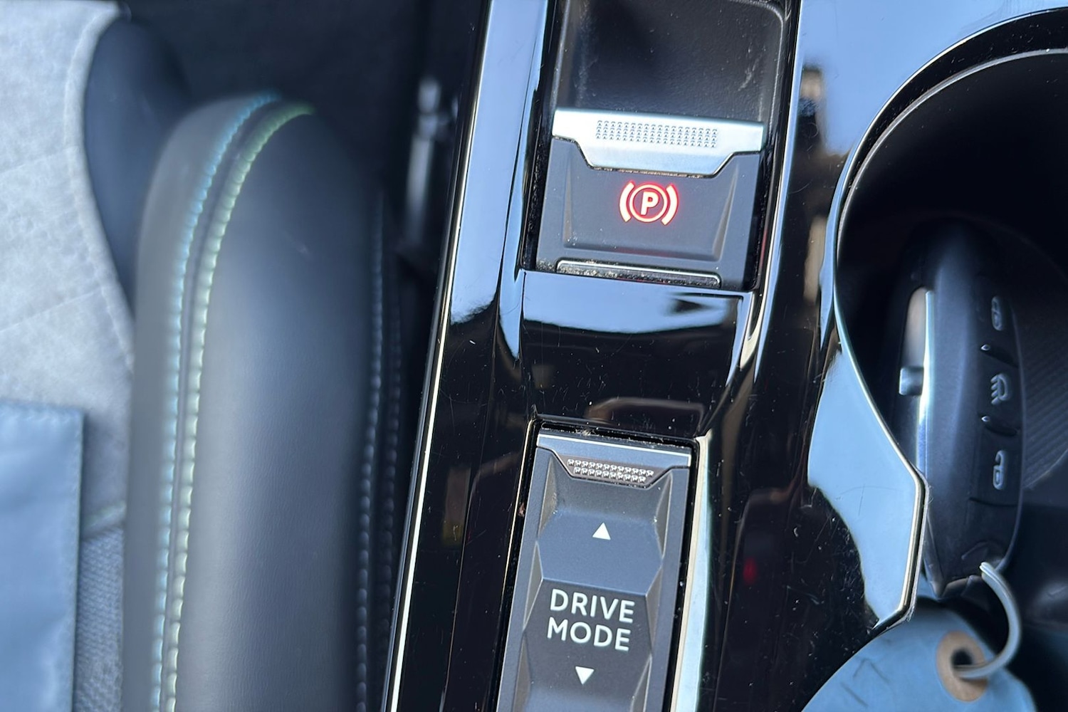 Used Peugeot 2008 2021 for sale - 76719791: Photo 45