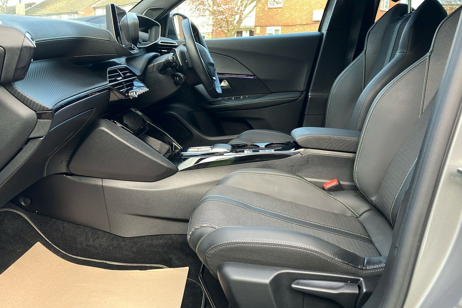 Used Peugeot 2008 for sale - 78182539: Photo 3